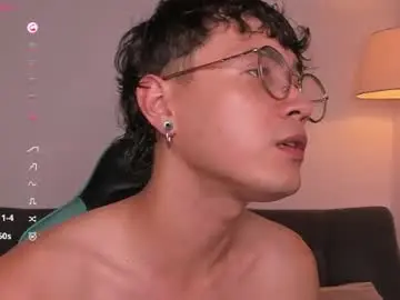 Chaturbate Sex Chat of leaneseb