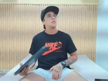 Chaturbate Live Sex of michaell_shaw