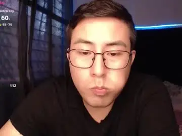 Chaturbate Sex Cam of andrewmhilton_