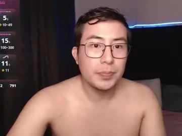 Chaturbate Private Sex Chat of andrewmhilton_