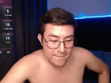 Chaturbate Live Porn of andrewmhilton_