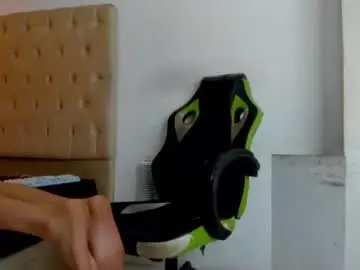 Chaturbate Live Sex Cam of darkknightx01