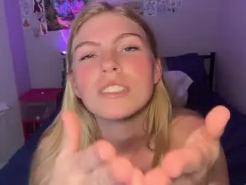 Chaturbate Best live sex cam show of elliee81