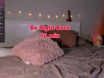 Chaturbate Adult Webcams of kira_sunrise