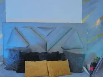 Chaturbate Live Sex Cam of samycollens