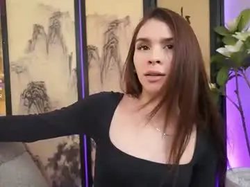 Chaturbate Live Sex Cam of alinabennet