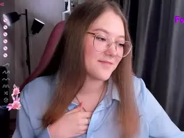 Chaturbate Live Sex Cam of bubble_bunny