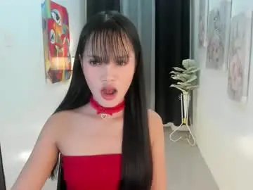 Chaturbate Live Sex Cam of callmeprettylj