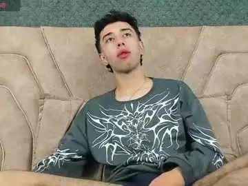Chaturbate Watch Live Sex Cams of erickblaze_wm