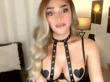 Chaturbate Sex Chat of la_patrona18