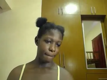 Chaturbate Live Sex of melanin_bae
