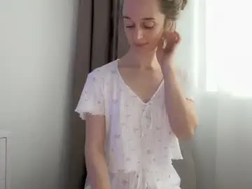 Chaturbate Adult Webcam of shy_schoolgirl_