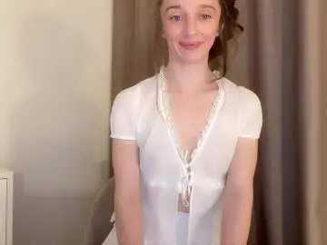 Chaturbate Live Sex Cam of shy_schoolgirl_