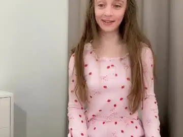 Chaturbate Watch Live Sex Cams of shy_schoolgirl_