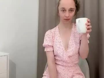Chaturbate Free Porn Cam of shy_schoolgirl_