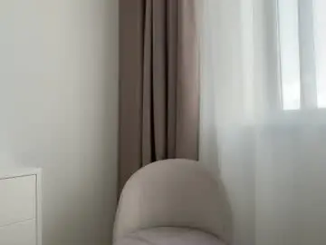 Chaturbate Live Porn of shy_schoolgirl_