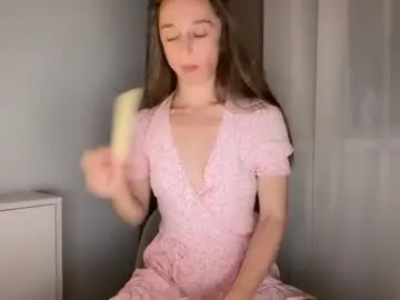 Chaturbate Sex Chat of shy_schoolgirl_