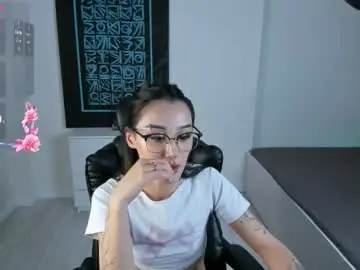 Chaturbate Free Porn Cam of arin1ove