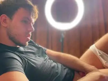 Chaturbate Adult Webcams of christophertan