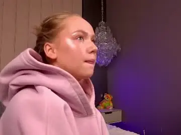 Chaturbate Sex Cam of emisterling