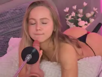 Chaturbate Live Sex of emisterling