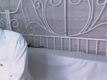 Chaturbate Adult Webcam of hugebangins_