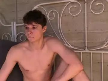 Chaturbate Live Sex of hugebangins_