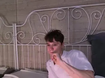 Chaturbate Best live sex cam show of hugebangins_