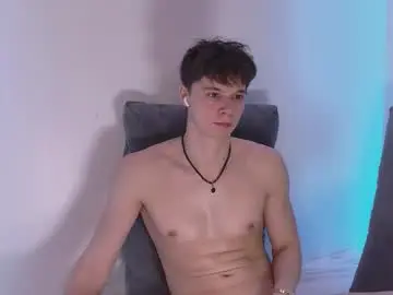 Chaturbate Sex Cam of hugebangins_