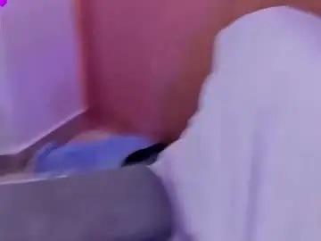 Chaturbate Private Sex Chat of lilyrobertts