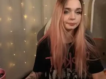 Chaturbate Adult Video Chat of lucysbrain