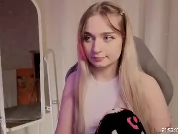 Chaturbate Adult Video Chat of lucysbrain