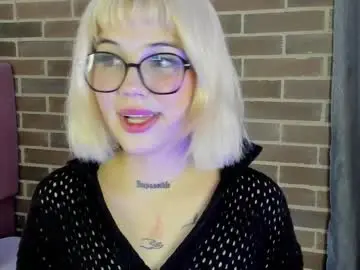 Chaturbate Sex Chat of samantha_browwnn