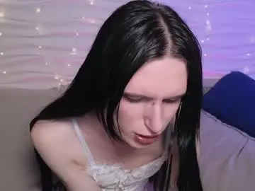 Chaturbate Free Porn Cam of _adrian_the_one