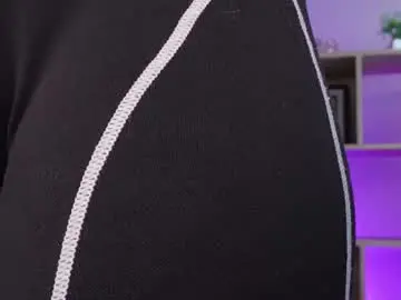 Chaturbate Live Porn of cleeoadams_