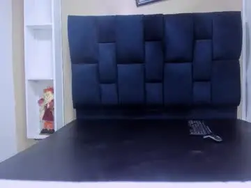 Chaturbate Adult Webcam of kevinbrooks_