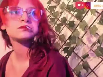 Chaturbate Sex Cam of redmeloddy