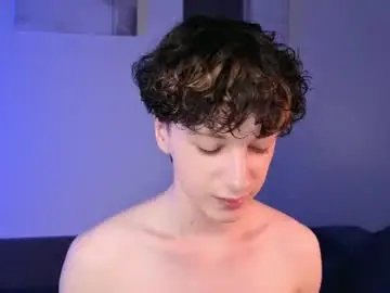 Chaturbate Watch Live Sex Cams of softcrave_