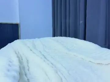 Chaturbate Live Sex Cam of horney_emma