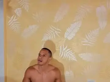 Chaturbate Adult Webcam of marco_striker