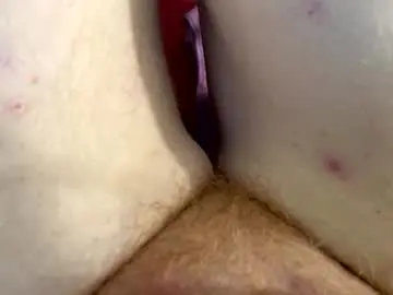 Chaturbate Live Sex Cam of mykittyneedsu