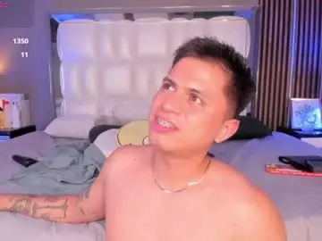 Chaturbate Best live sex cam show of niicky1_
