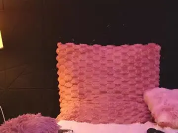 Chaturbate Nude Webcam of alexiss_texxxas