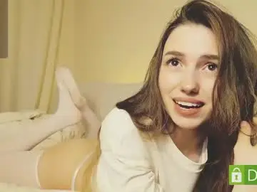 Chaturbate Sex Cam of shypeachmaru