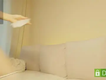 Chaturbate Live Porn of shypeachmaru