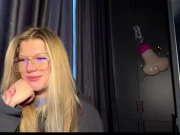 Chaturbate Watch Live Sex Cams of abbeyducklow