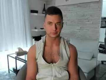 Chaturbate Best live sex cam show of paulblack021