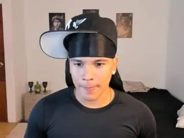 Chaturbate Watch Live Sex Cams of sant_wahlberg