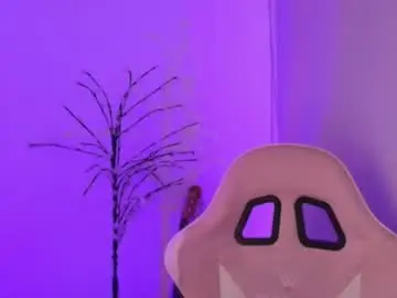 Chaturbate Free Live Porn of aly_nicc