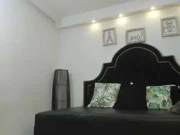 Chaturbate Watch Live Sex Cams of landercruz